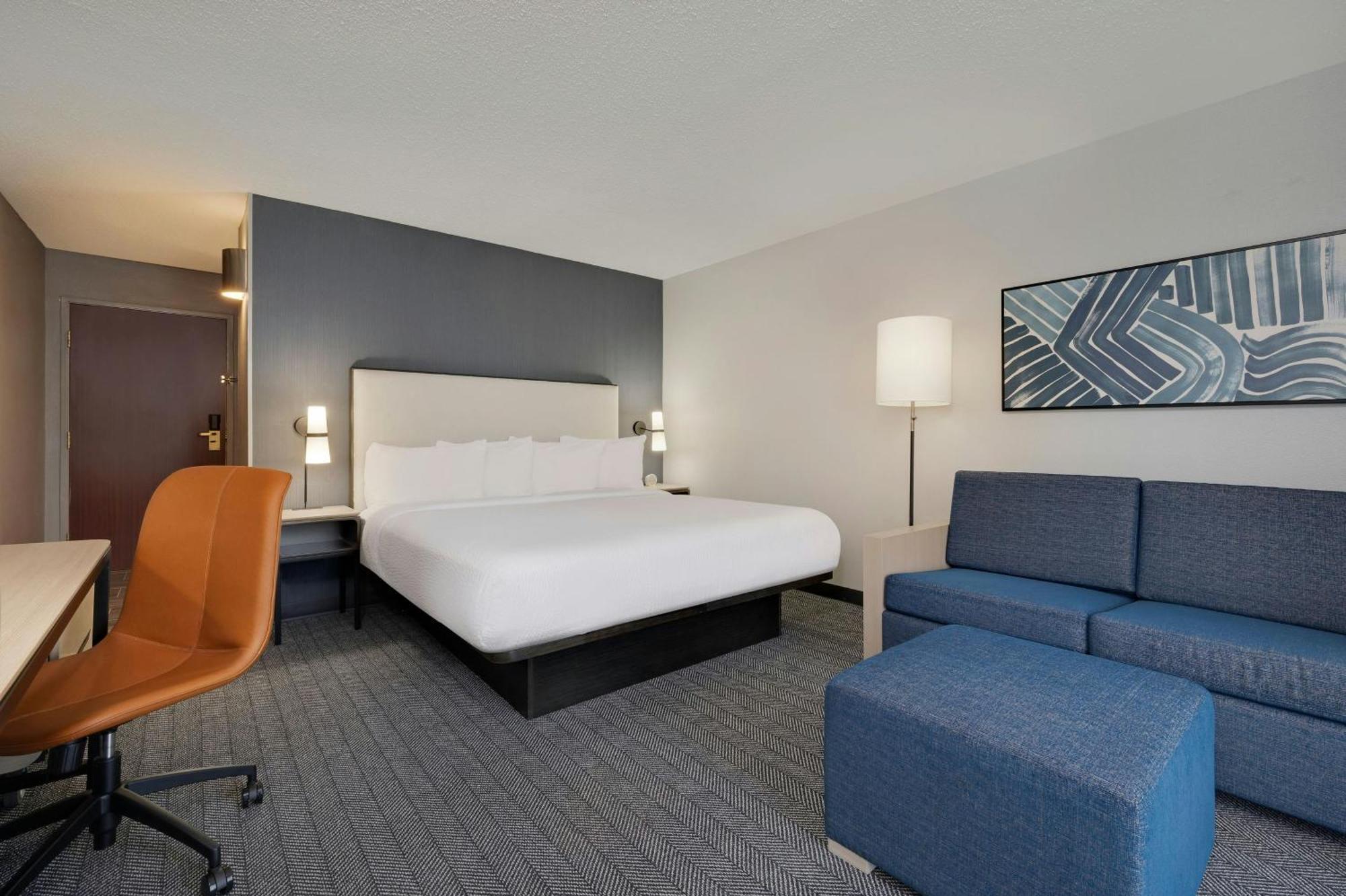 King Room with Sofa Bed,1643156086:JPEG